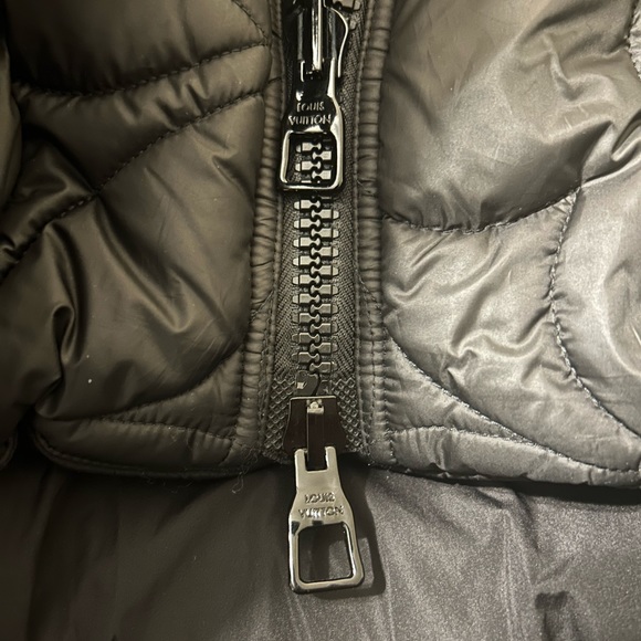 LVSE Flower Quilted Hoodie Reversible Jacket, sz 50, Black - Authentic NWOT - Picture 12 of 16